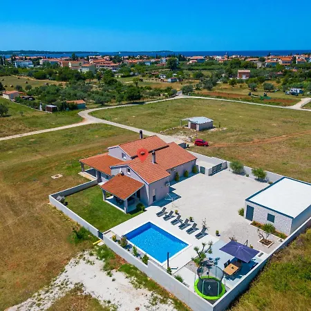 Holiday home Ana Fazana