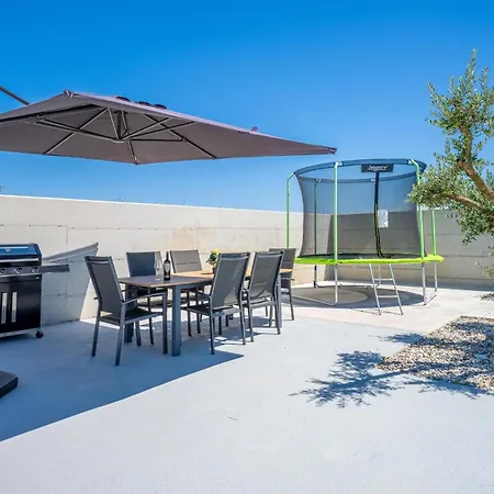 Ana Holiday home